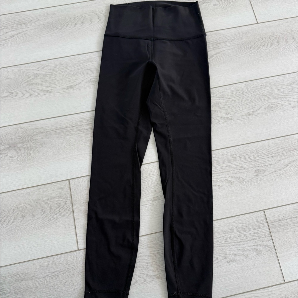 SOLD Lululemon Wunder Under High Rise 25” Black Legging - Picture 3 of 6
